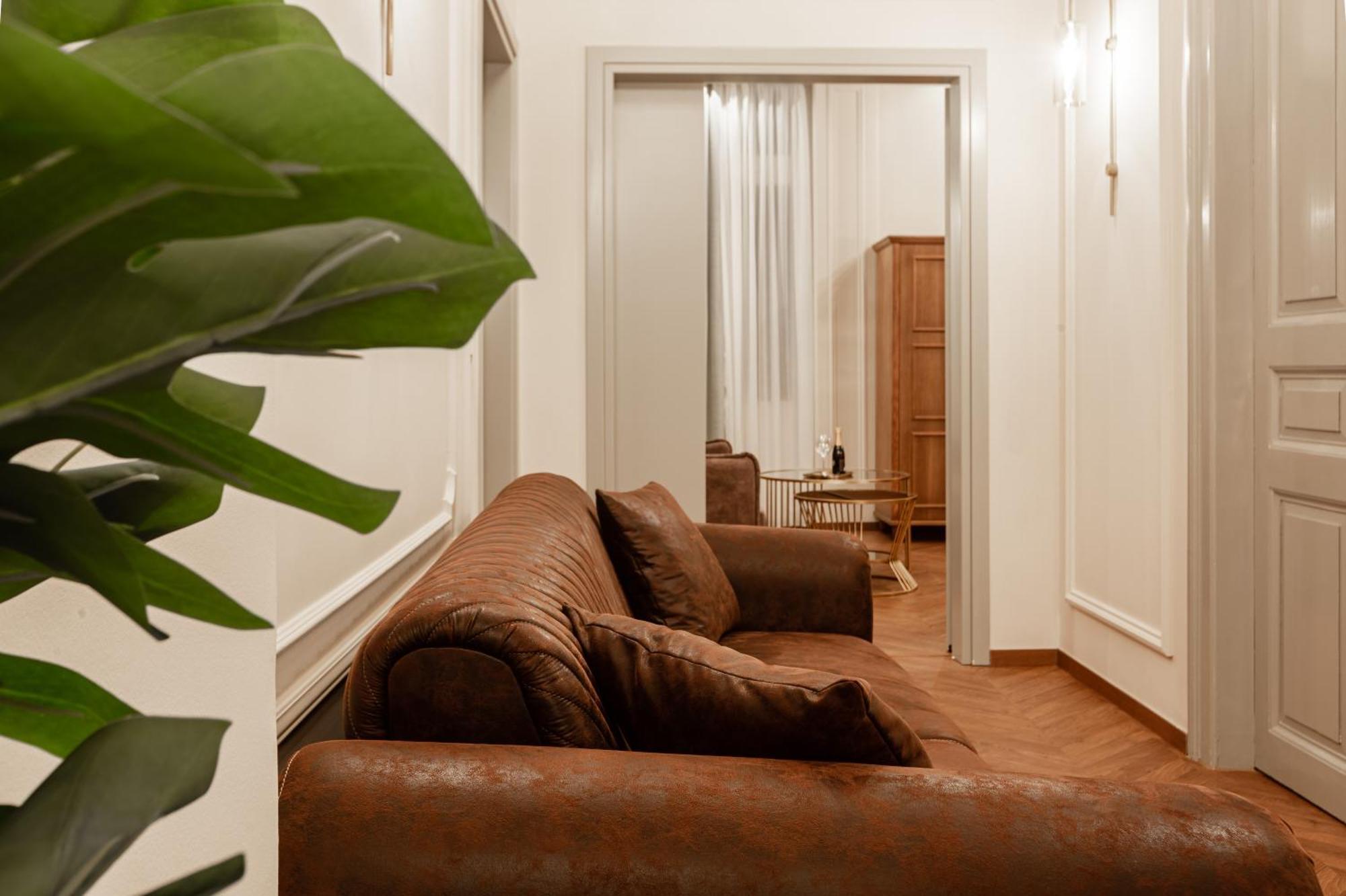 King Othon Boutique Hotel ナフプリオ エクステリア 写真
